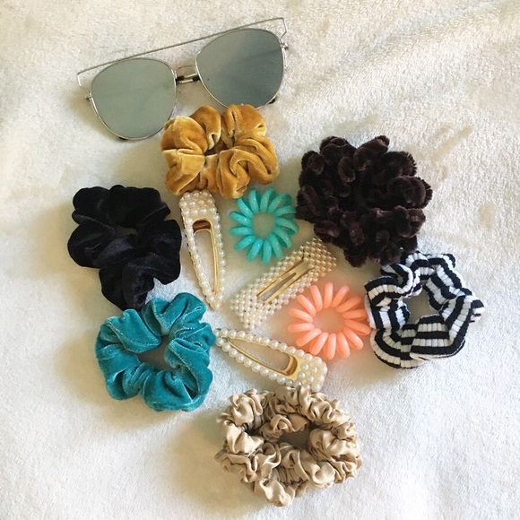 Gift with purchase - Picture 2 of 2